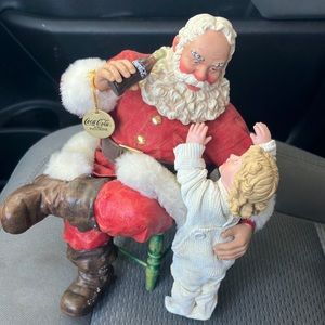 1998 Coca-Cola Christmas Figurine